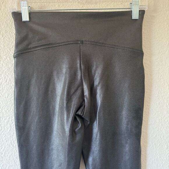 SPANX Black Faux Leather Leggings Size Medium - Picture 6 of 7